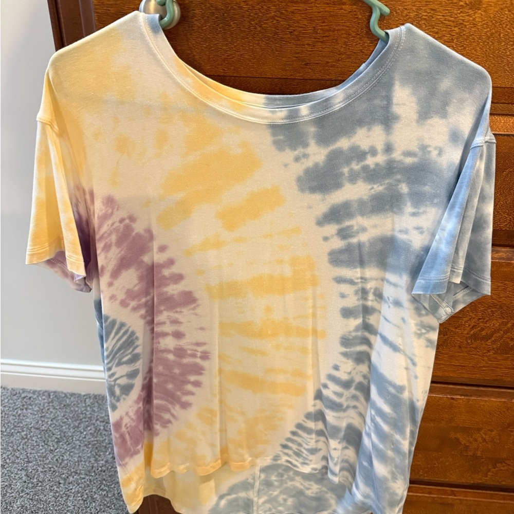 American Eagle Outfitters Tie-Dye Tee - Yellow, Purple, Blue